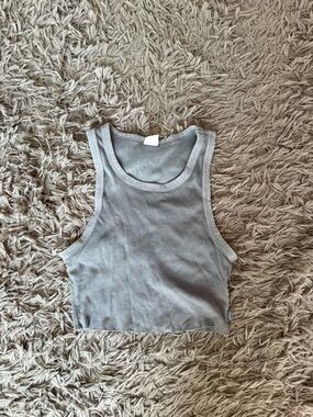 TNA Ribbed Scoop Tank in Heather Gray